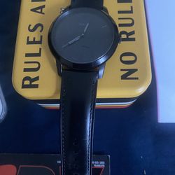 Fossil Minimalist Black Watch (Like New)