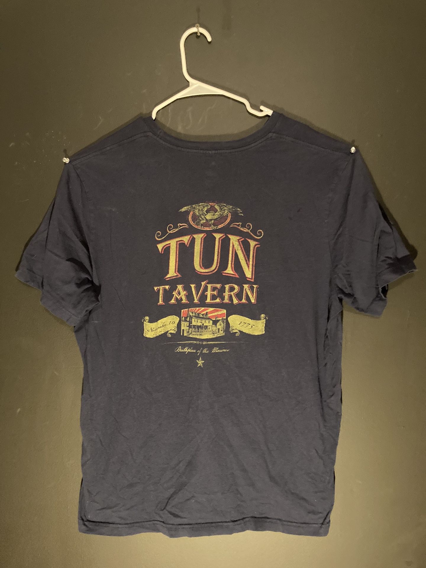Vintage US Marines Mens T Shirt Run Tavern Size 3XL Navy Blue