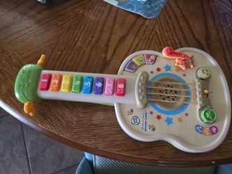 Leapfrog guitar toy