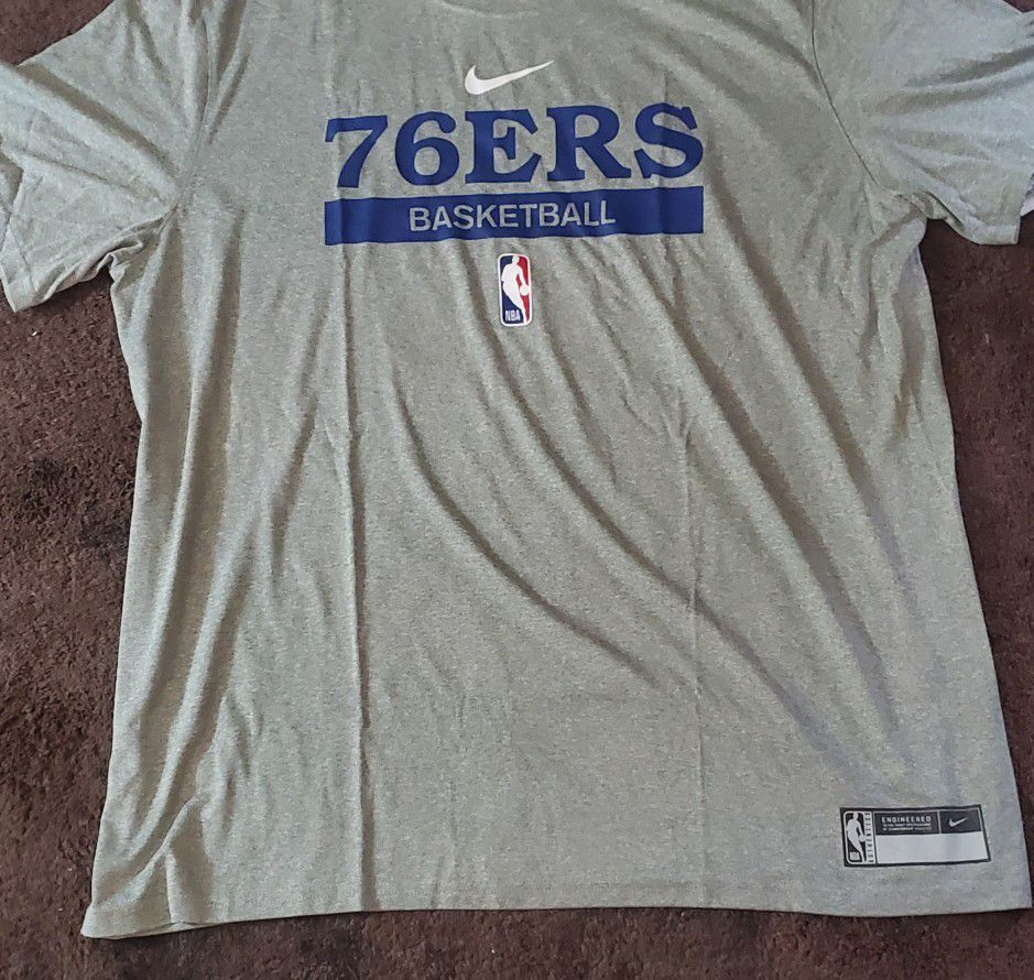 Men's 76ers Nike XXL Tshirt 