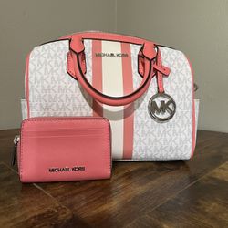 Michael Kors Purse/wallet Combo 