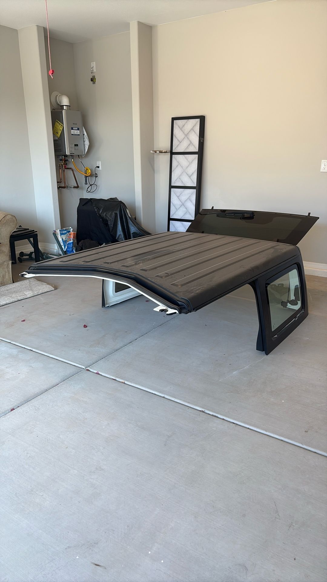 OEM Jeep Wrangler JL 4-Door Hard Top (2021 Willys) – Excellent Condition – $2,000 OBO