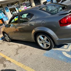 2013 Dodge Avenger