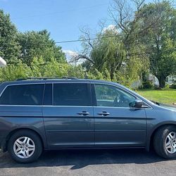 2008 Honda Odyssey ($1500)
