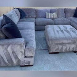 Sectional Couch 