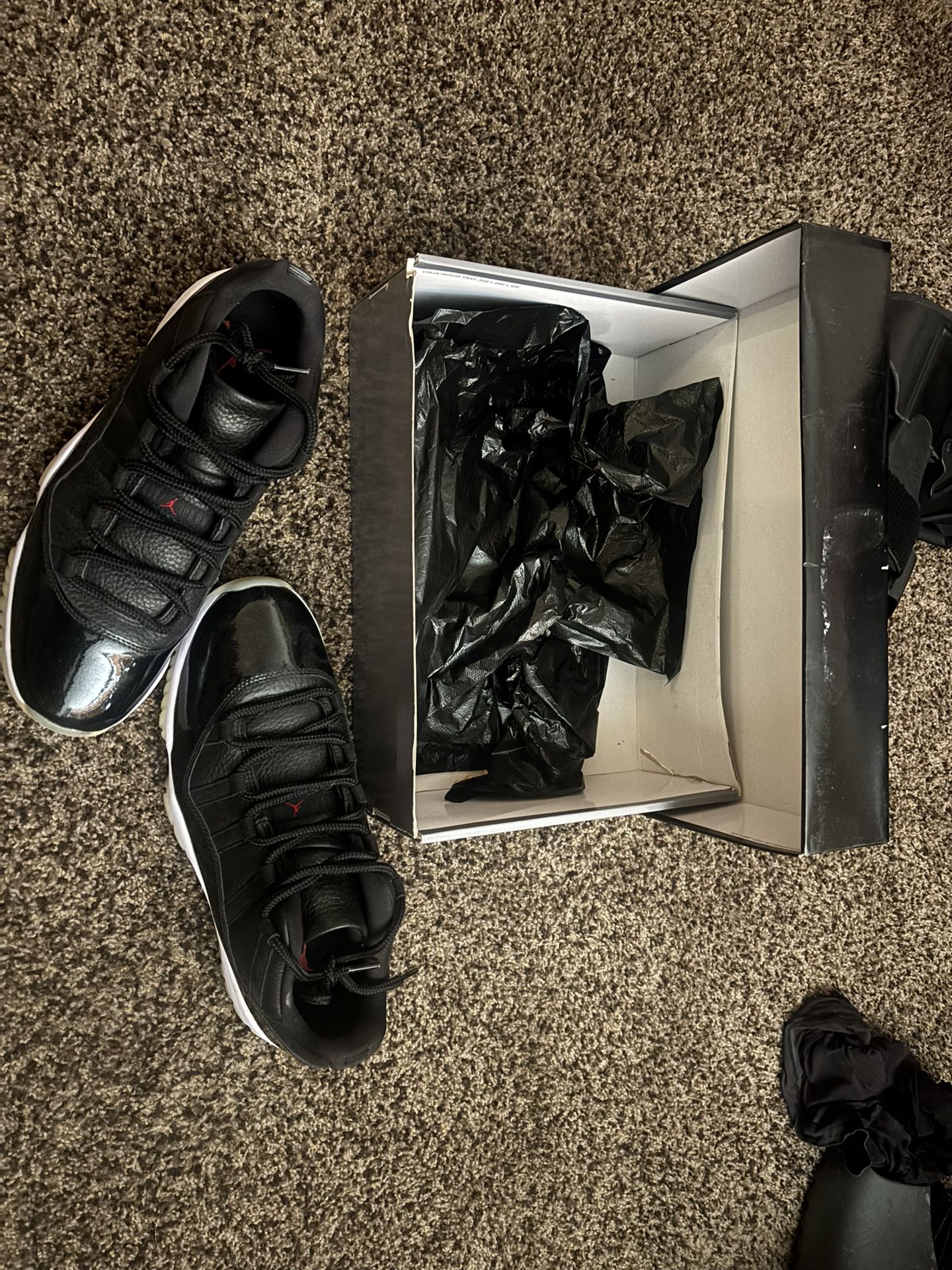 Jordan 11 low 72-10 Size 12