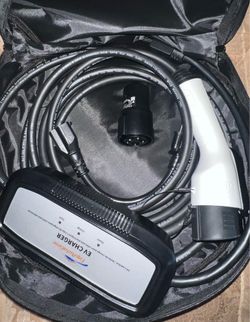 Level 1/2 Electric Vehicle Charger with Tesla Charging adapter + Tesla 14-50 & 5-15 connectors