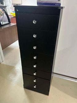 8 Drawer Paulina black