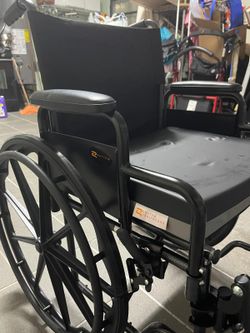 Brand New Wheelchair Rhythm Flow K1 Port