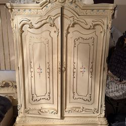 Standing Antique Dresser