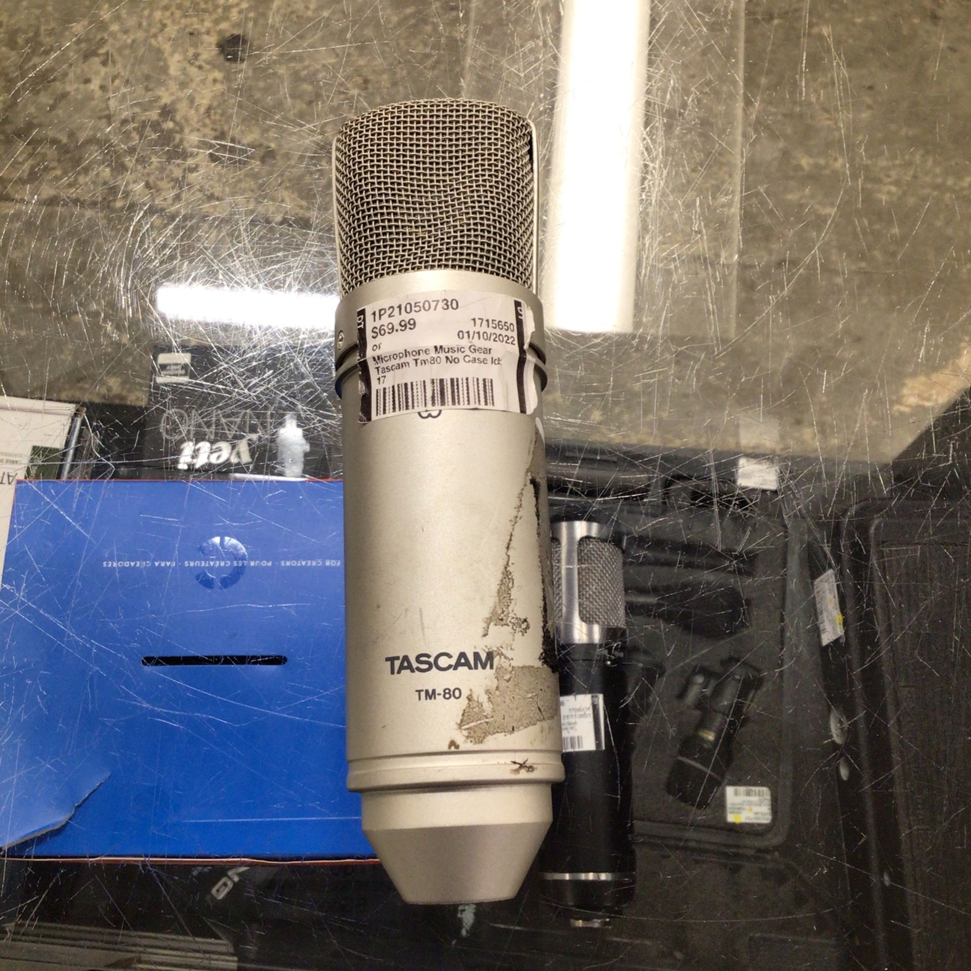 Microphone