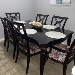 Dining table and chairs 