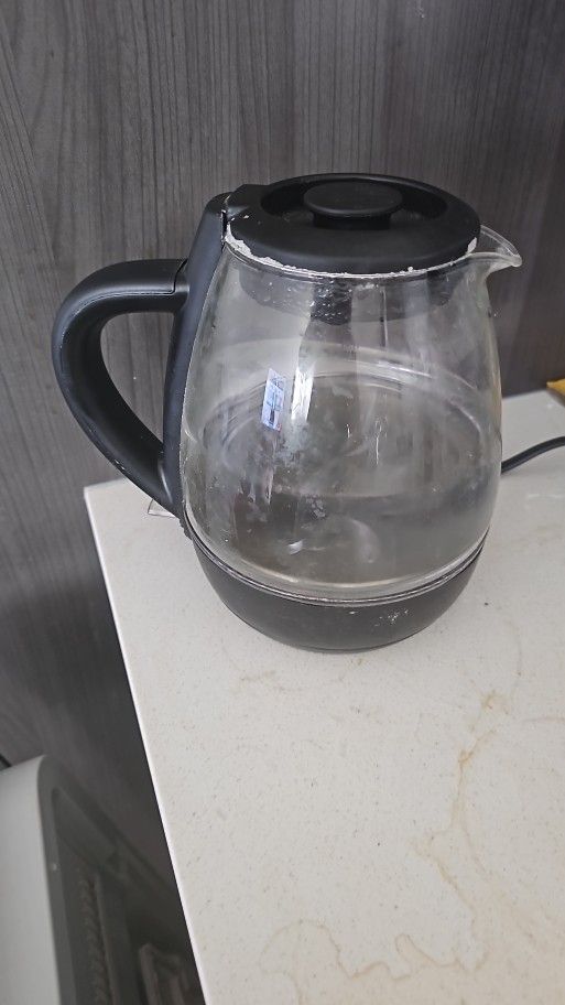 ☕ Electric Glass Kettle – $10 ☕