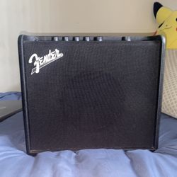 Fender Mustang LT25 Amp
