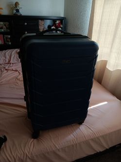 Roll along luggage bag