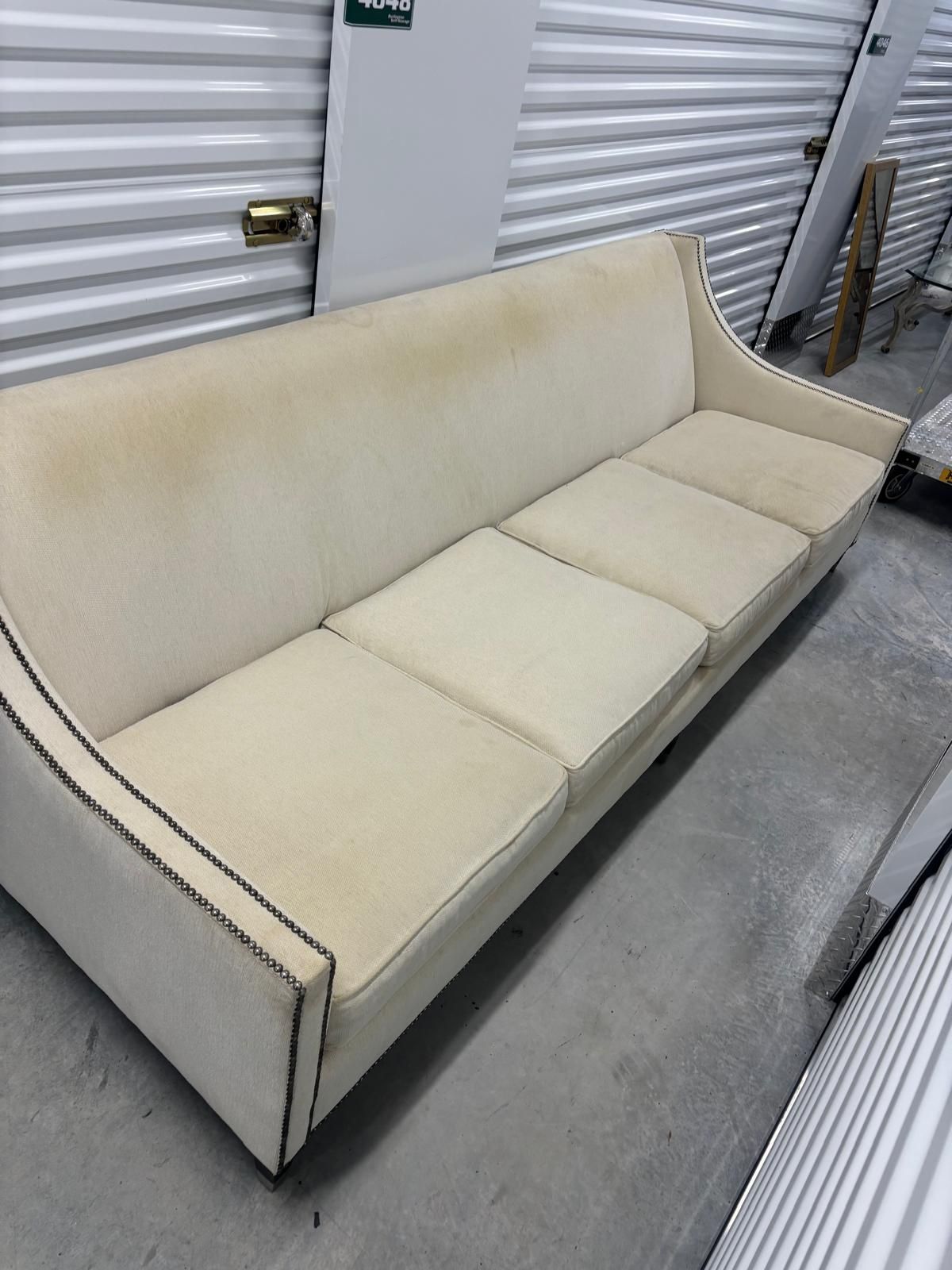 Bernhardt XL large four seater sofa in solid condition , but needs to be cleaned… 108 “ wide , 37” depth , 35 “ high . $100 Delivery available
