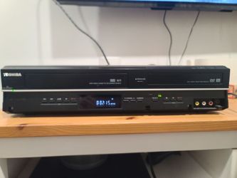 Toshiba dvd/VHS player and recorder