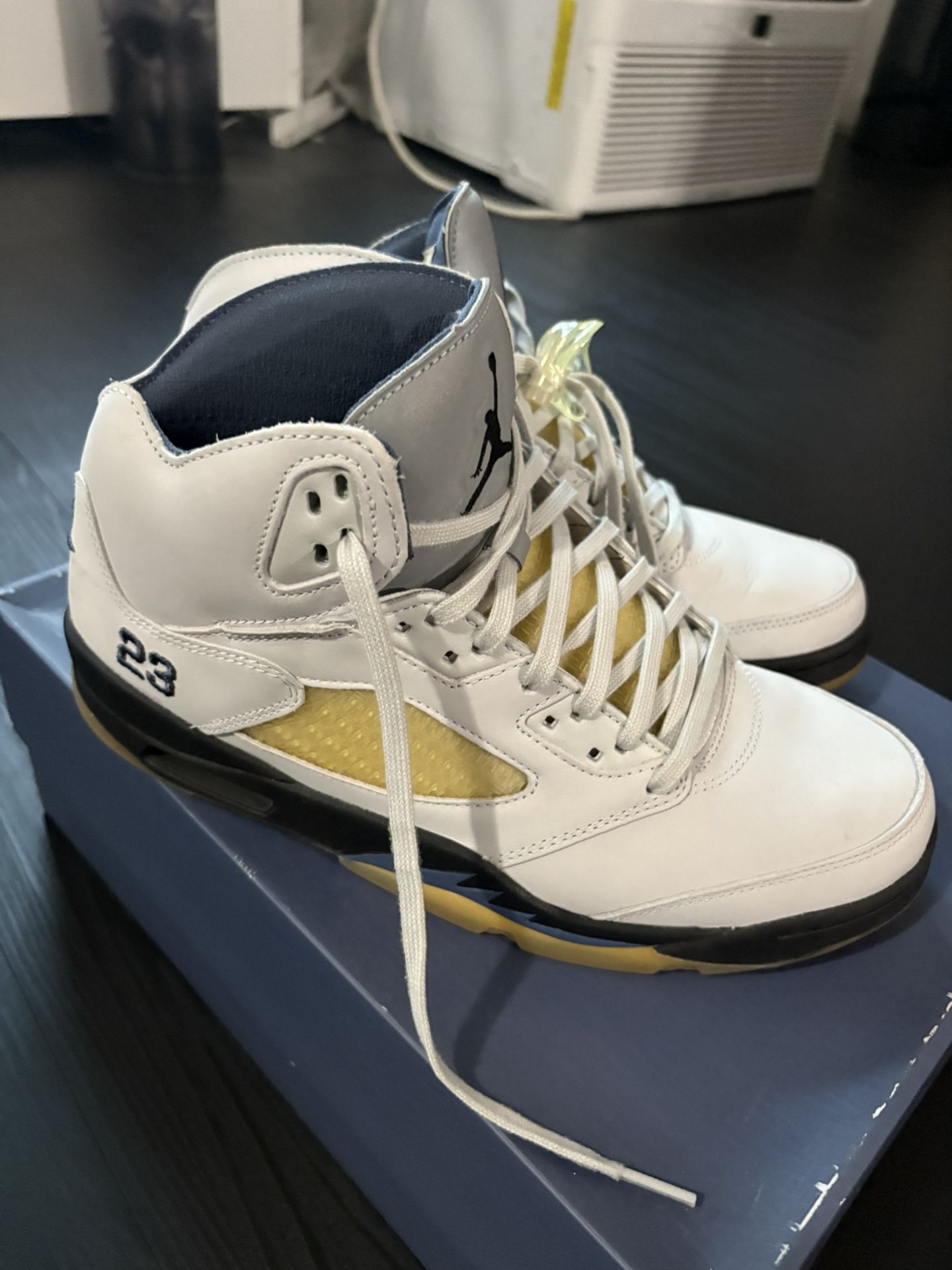 a ma maniere jordan 5