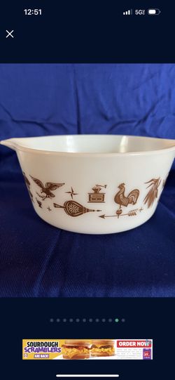 Vintage Pyrex Early American Cinderella Bowl