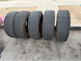 BFGoodrich All-Terrain T/A KO2 – Size 285/70R17