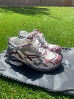 Balenciaga runners