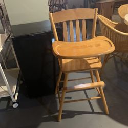 Wood  High chair 