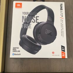 JBL Tune 670 NC
