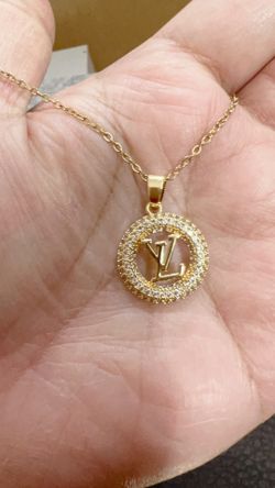Stunning Pendant 