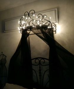 Bed-Crown