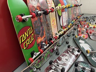 Trick skateboard longboard decks and tools