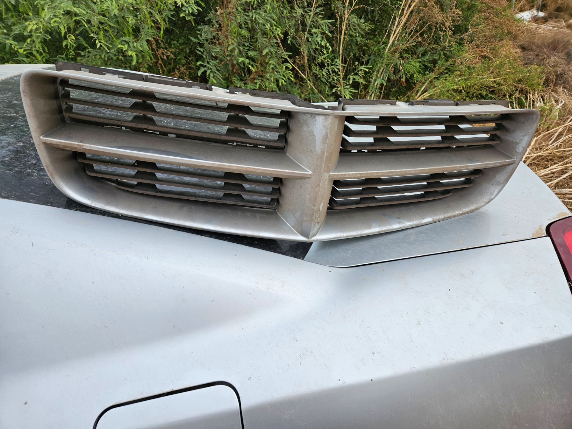 Front grill for 2007 dodge charger
