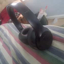 Beats headphones Solo 3