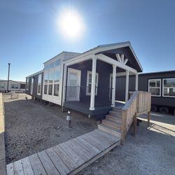 NEW MOVE IN READY single & double wide's ON SALE!1-5 Bedrooms HOMES! Start with only $500🤝