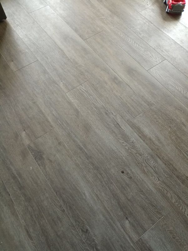 Luxury Vinyl Plank Flooring (LVP) for Sale in Escondido