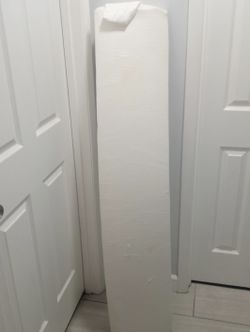 Lightly Used Queen Sized Bed Bumper