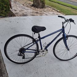 Trek 700 Bike