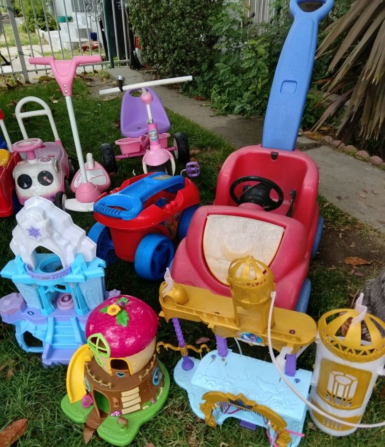 Toys for Kids Toddlers Prices Vary Per Item Good Condition South La 90043 