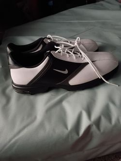Nike heritage golf cleats leather black white