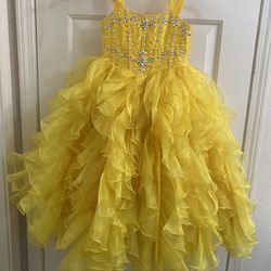 Little Girls couture Dress Size 4