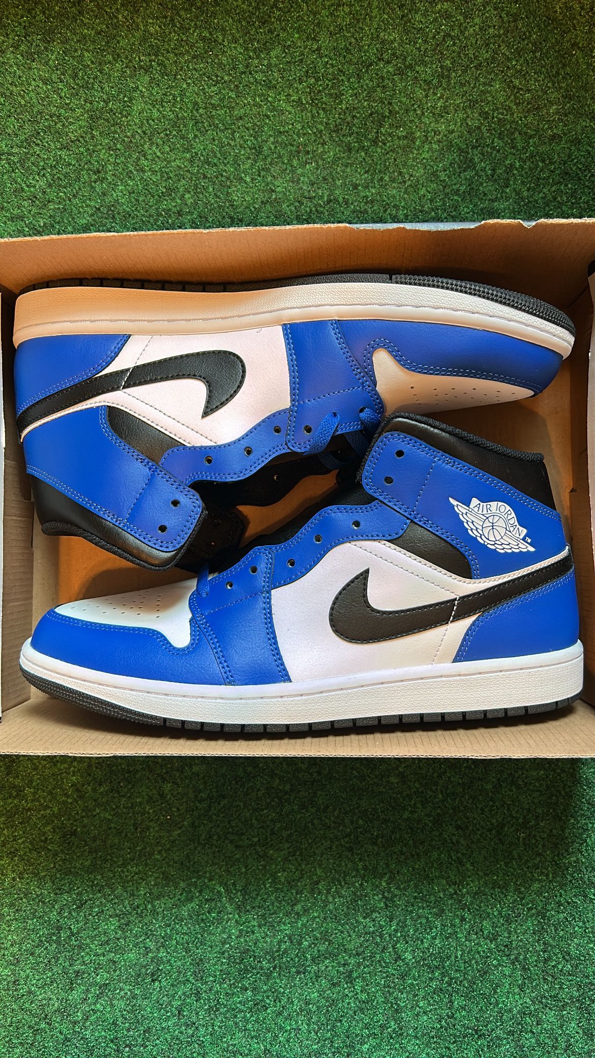 Air Jordan 1 Mid ‘Game Royal’