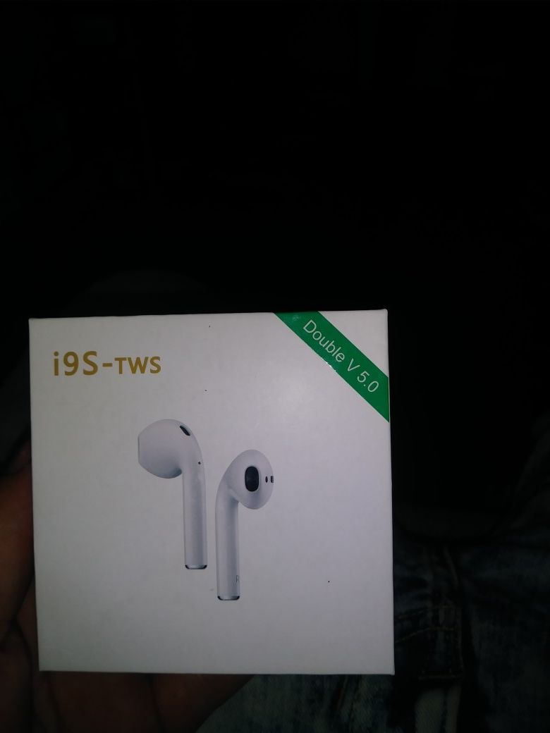 I95 headphones