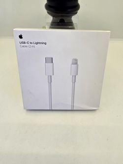 Apple USB-C Lightning cable 2m Brand New