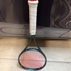 Wilson Blade 98 V9 16x19 4 3/8 Tennis Racquet 