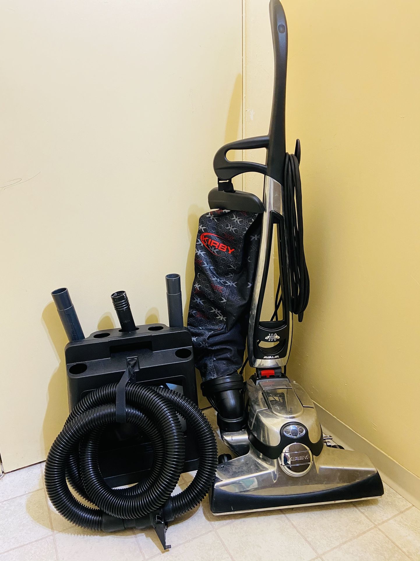 Kirby Avalir Vacuum Cleaner