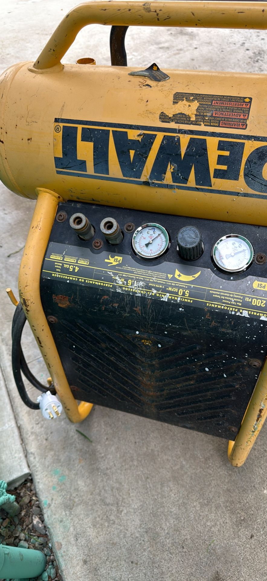 Air compressor