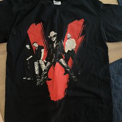 U2 Rare Concert Shirt Size Medium