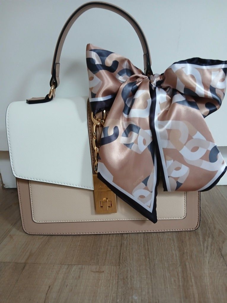 Aldo Purse