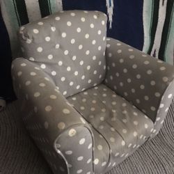 Very Nice Kids Rocking Lounge Chair Only $20 Firm Serious Inquiries Only