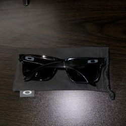 Oakley Sunglasses/shades