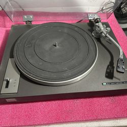 Sansui SR-222 Turntable Record Player NEED NEW BELT AND NEEDLE